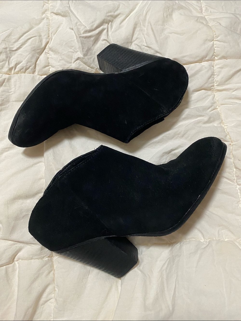 DOLCE VITA Classic Black Suede Ankle Booties - Women Size 7.5